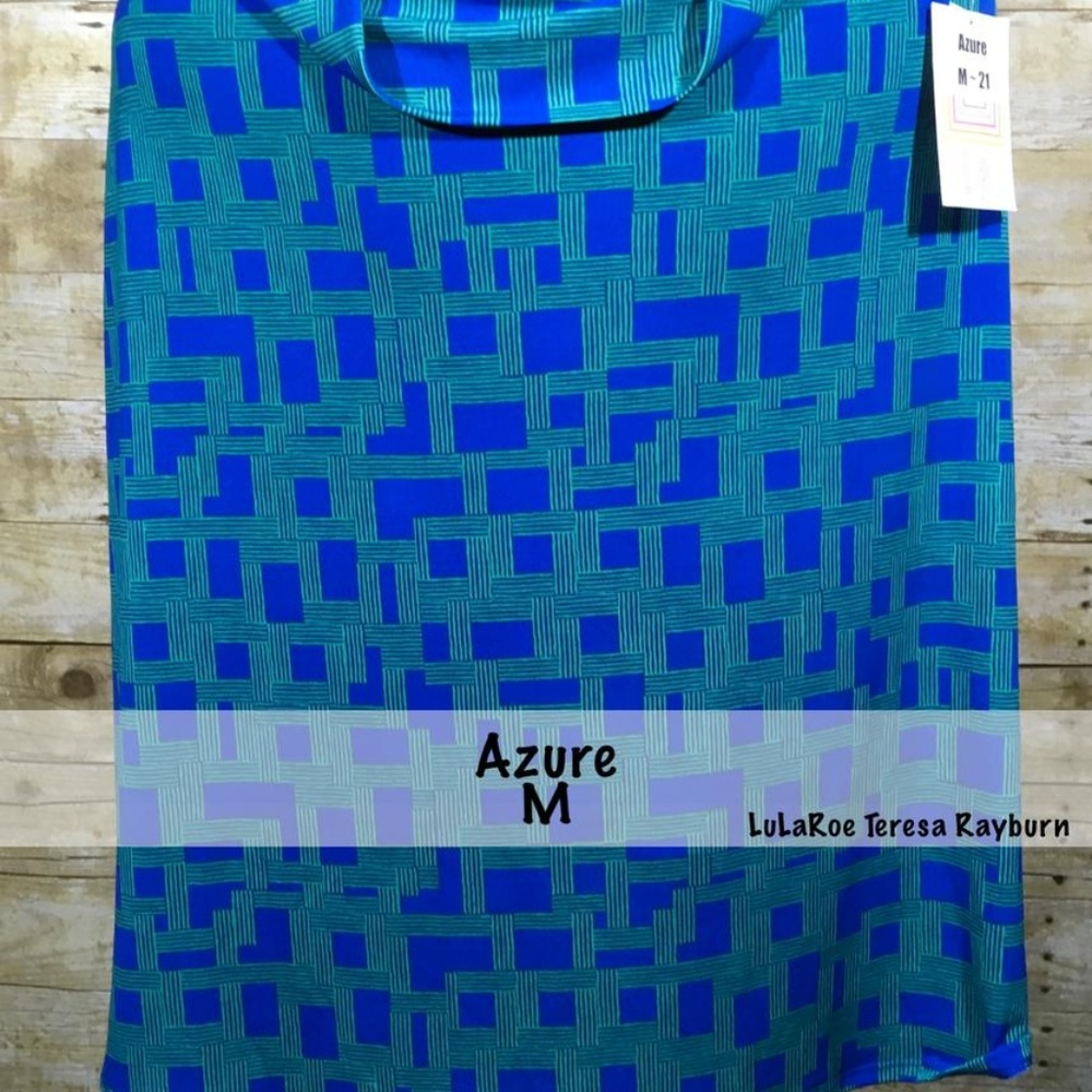 Lularoe Azure Skirt Size Medium - NWT